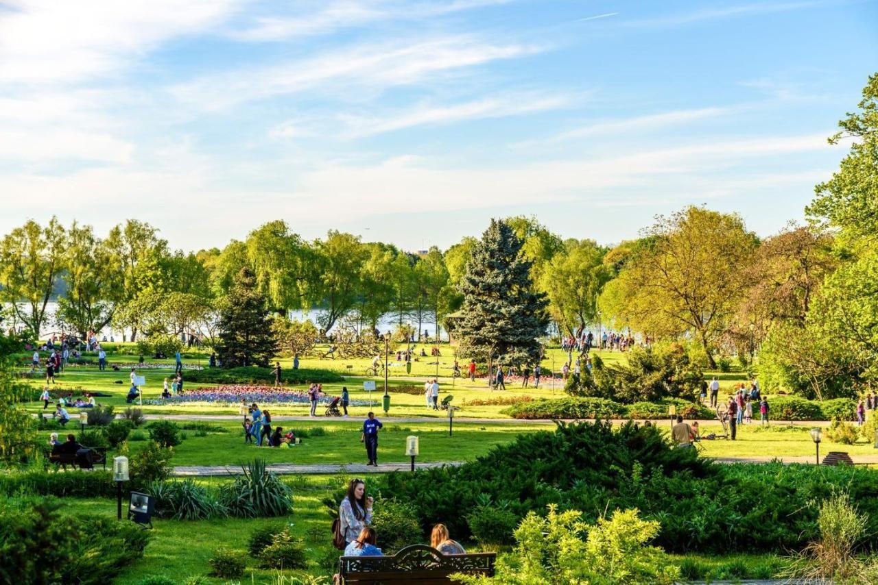 Luxury Apartment By The Park / Arch Of Triumph 부쿠레슈티 외부 사진